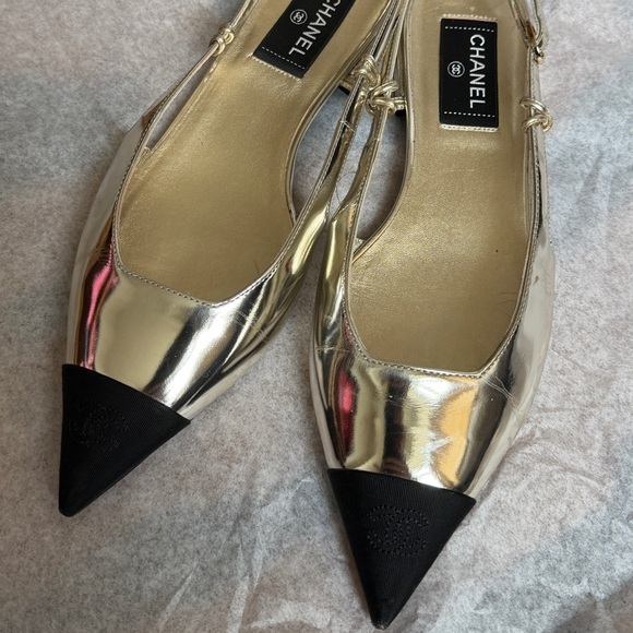 CHANEL Shoes - Chanel gold patent & fabric pointed toe flats EU40